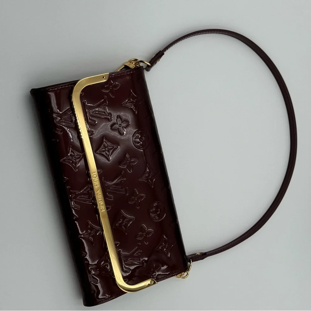 (SOLD) Louis Vuitton Vernis Patent Leather Amarante Shoulder Bag - Picture 2 of 11